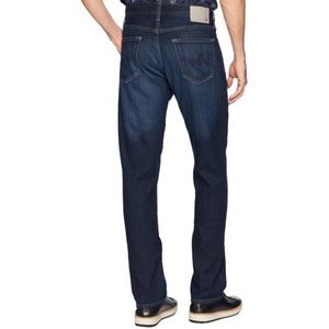 $215 AG Adriano Goldschmied Graduate Tailored fit. 35 x 34